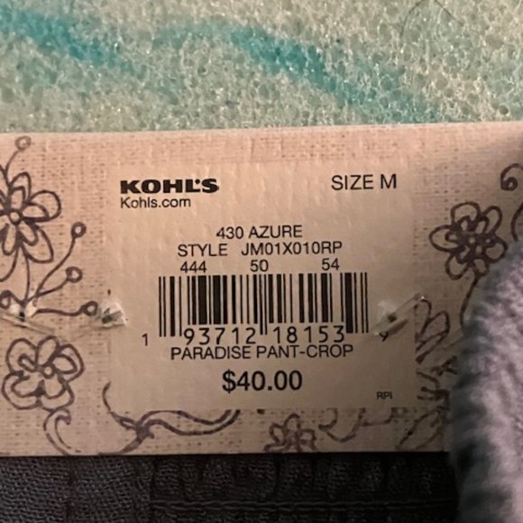 Nice Paradise Crop Pants by MUDD - Picture 3 of 8